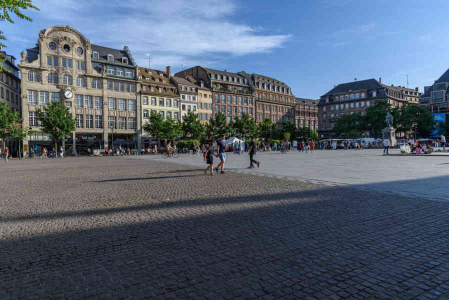 Francia - Alsacia 083 - Estrasburgo - plaza Kléber.jpg